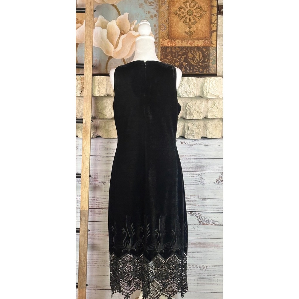 Anne Klein Black Velvet Lace Hem Embroidered Sleeveless Midi Dress Size Medium - Picture 3 of 8